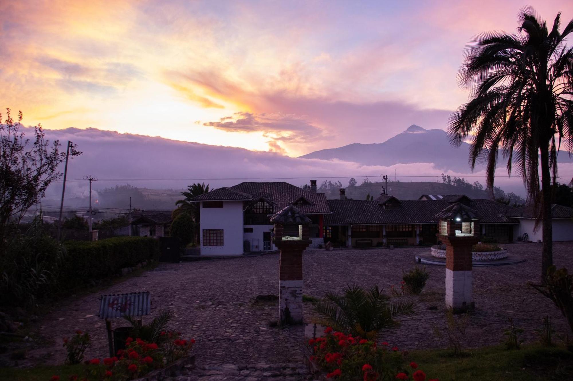 La Casa De Hacienda Leilighet Otavalo Eksteriør bilde